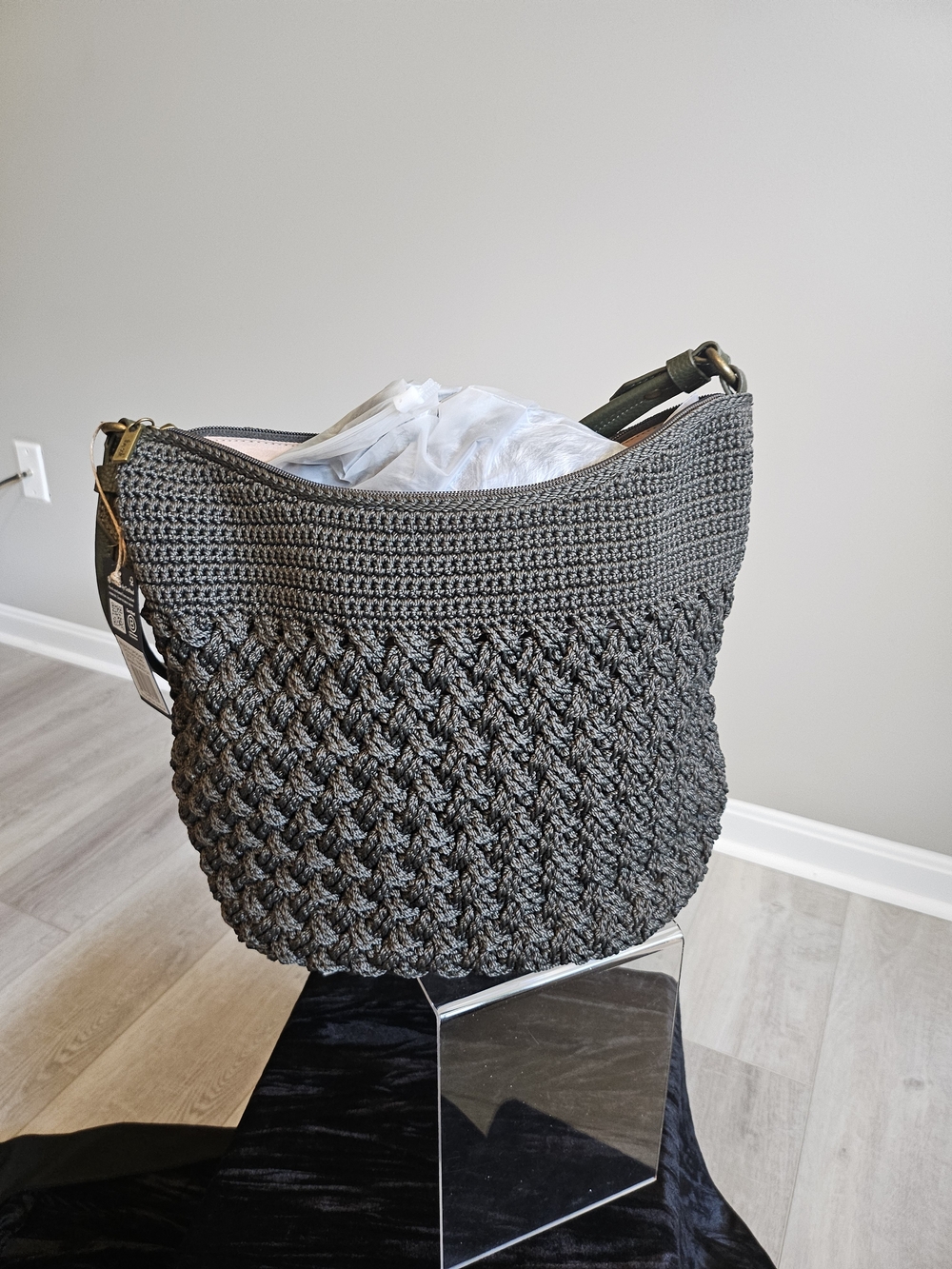 The Sak – Olive Green Handwoven/Crochet Hobo Bag w/Charm (One Size)